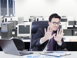 9 tips for dealing with toxic coworkers