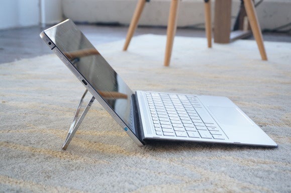 HP Spectre 12 X2 hands-on: Surface Pro-like performance ...