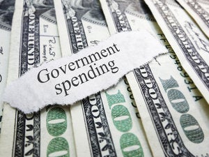 Federal IT outsourcing is alarmingly poorly managed