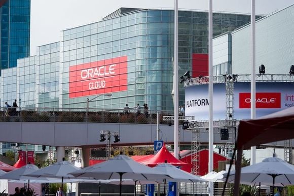 oracle cloud plaza oow 2015 02
