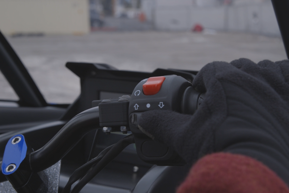 arcimoto srk handlebar view ces 2016 cropped