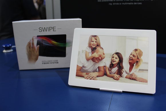 fibaro swipe