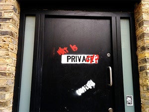 FBI/Apple privacy fight left out a major player: the data carriers