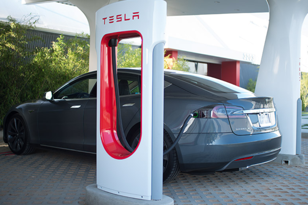 Why Elon Musk says 50% of all cars will be electric by 2027