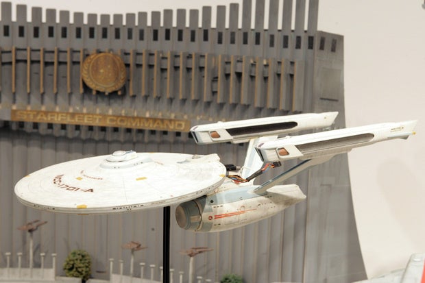 Star Trek’s USS Enterprise Gets Serious Smithsonian Restoration ...