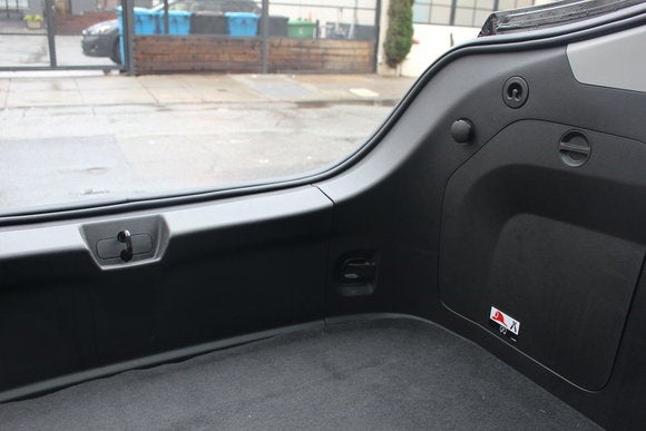 2016 chevrolet volt trunk lip too high
