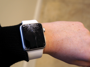 can i wear my apple watch series 3 in the pool