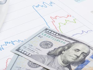 Global IT spending forecast to rise 5.5%, fueled by software, services