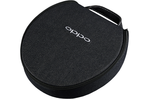 The PM-2 comes with a selvedge denim carrying case