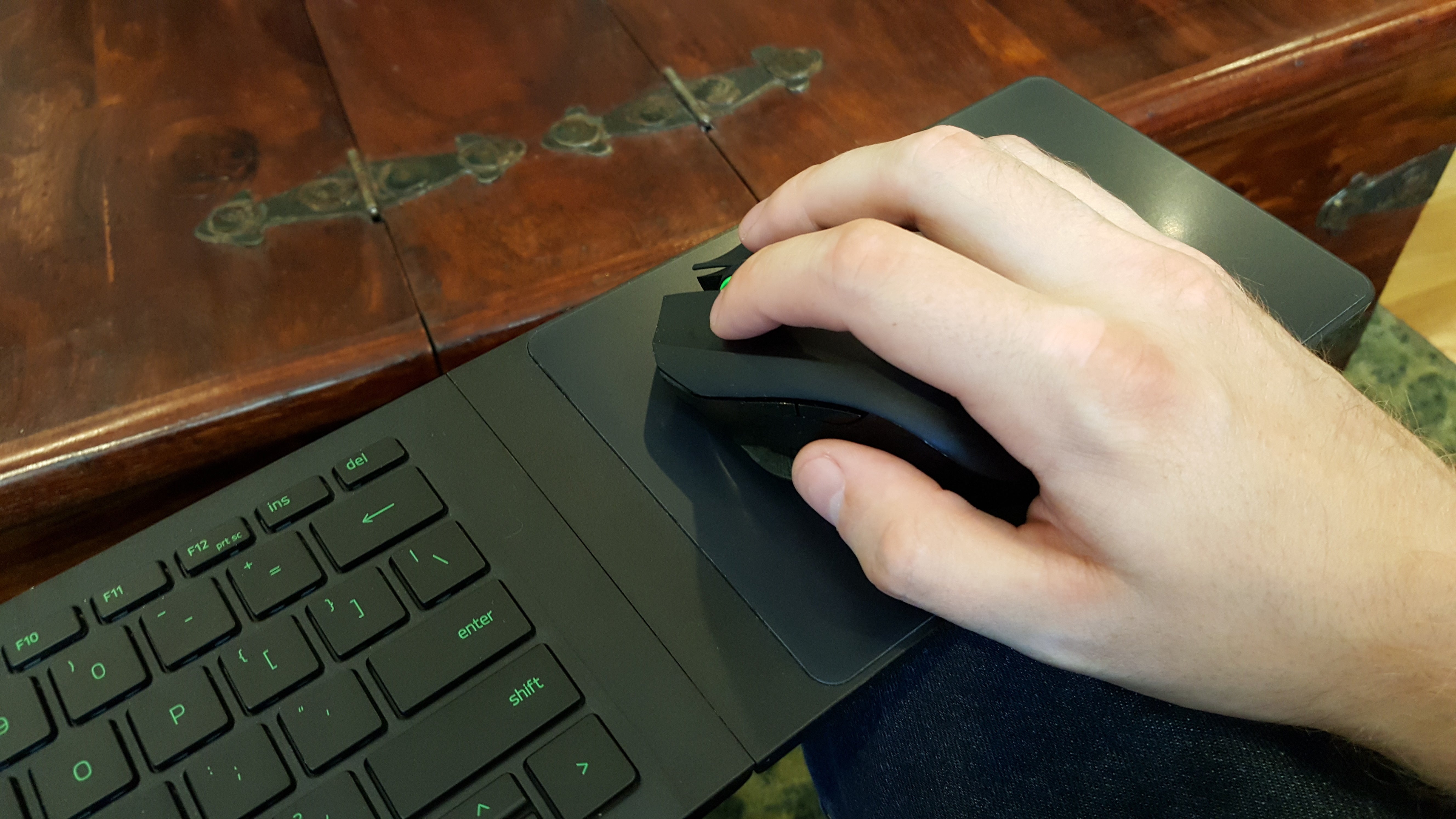 Razer Turret for Xbox One now available, here's our unboxing and