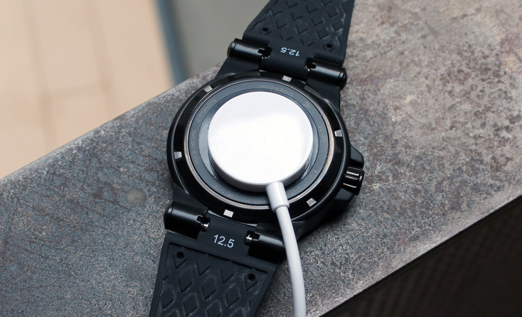 michael kors smartwatch charging dock