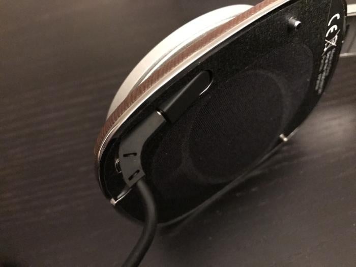 B&W P9 Signature Headphones review: Exquisite design, gorgeous