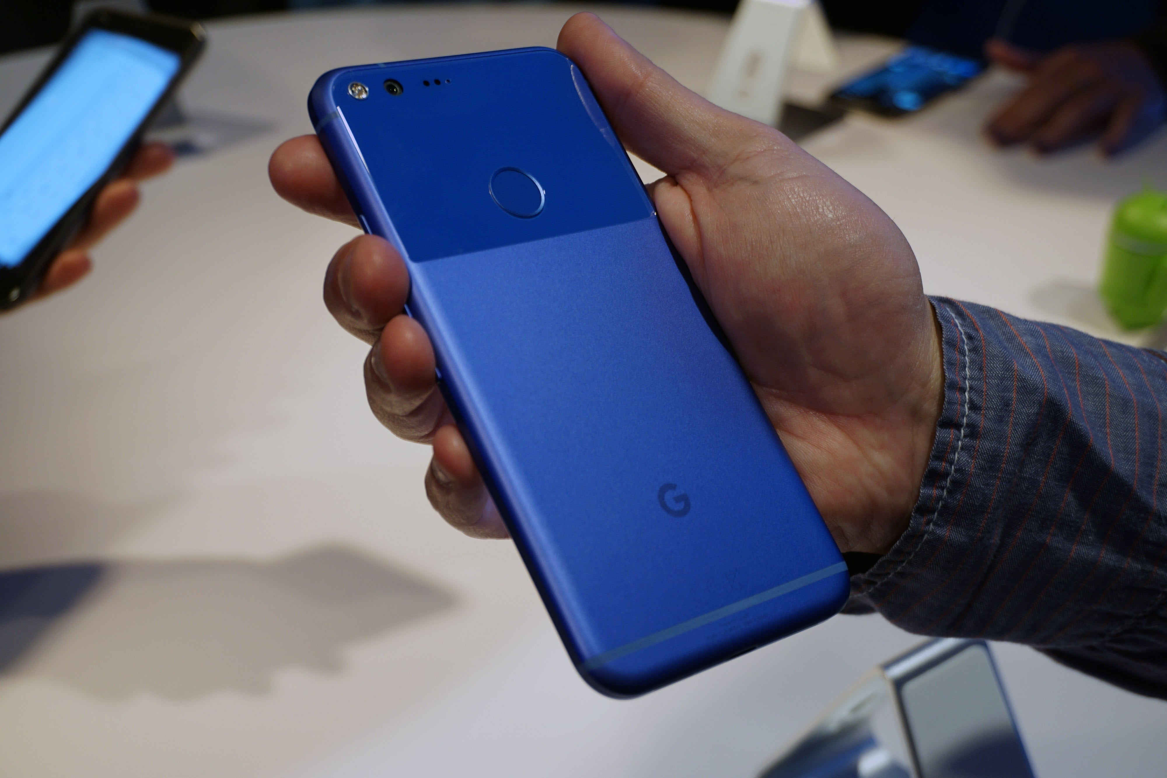 google pixel backhand