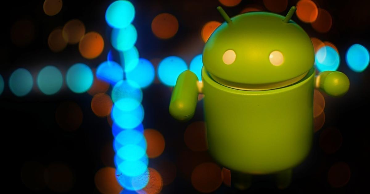 Google unveils developer preview of Android 12L