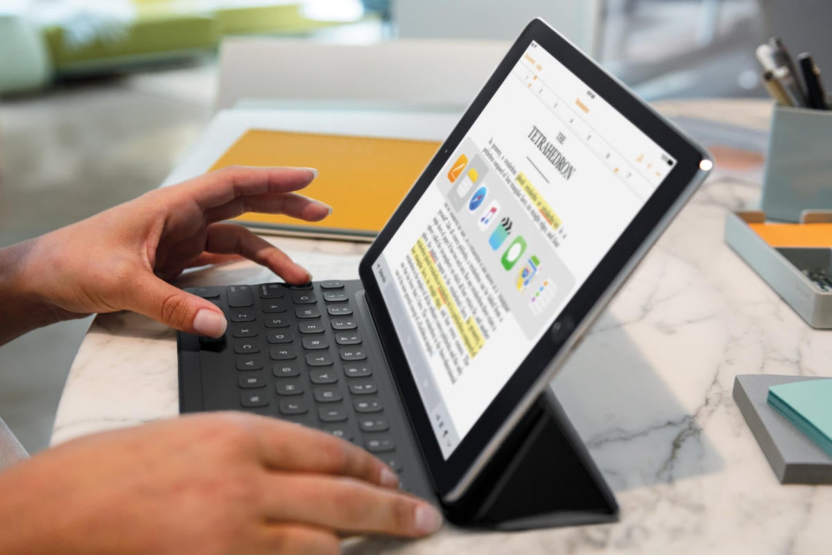 Apple iPad Pro with Smart Keyboard