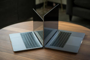 macbook pro late2016 review adam pair