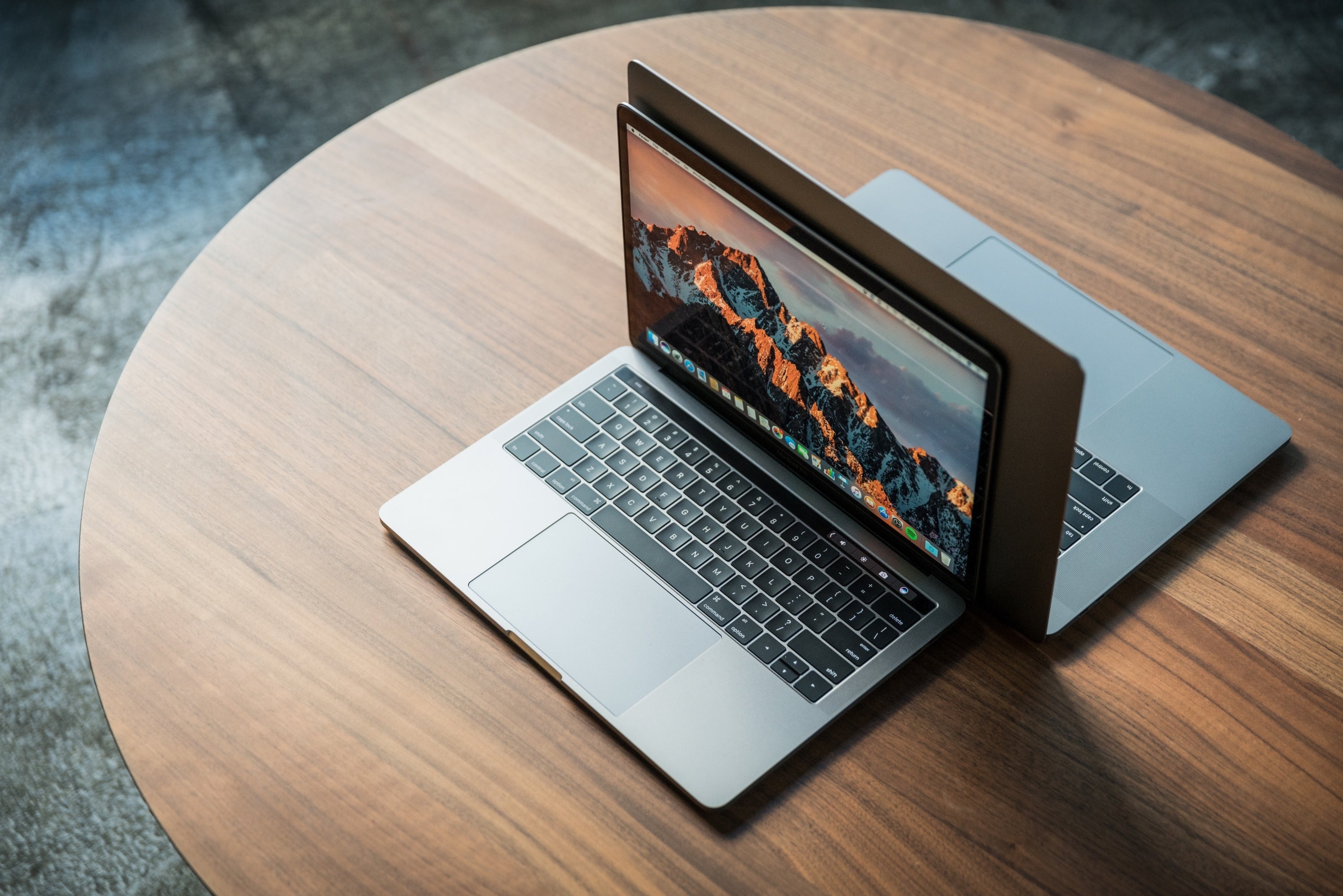 Tested The Truth Behind The Macbook Pro S Terrible Battery Life Pcworld