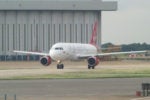 US says laptop ban may expand to more airports