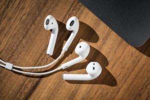 apple airpods review adam with earpods