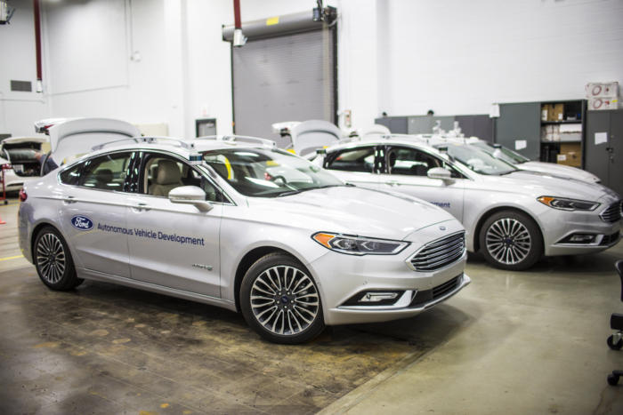 ford self driving car fleet