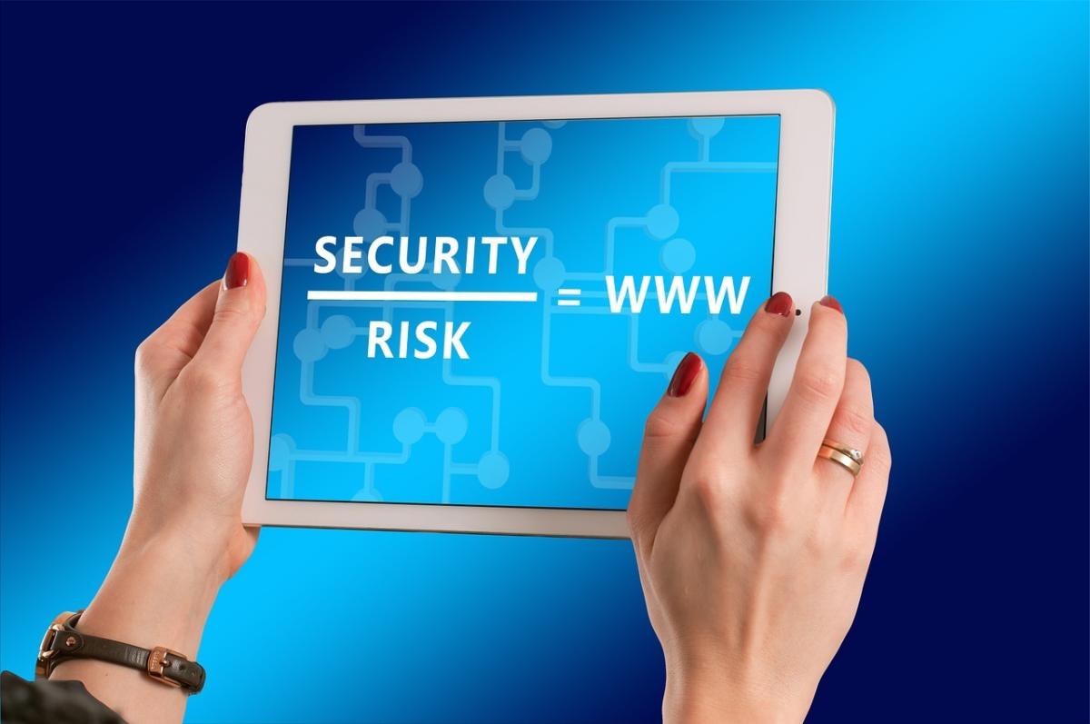 internet web security risk