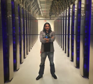 Zaid Ali Kahn, LinkedIn Senior Director of Infrastructure Engineering
