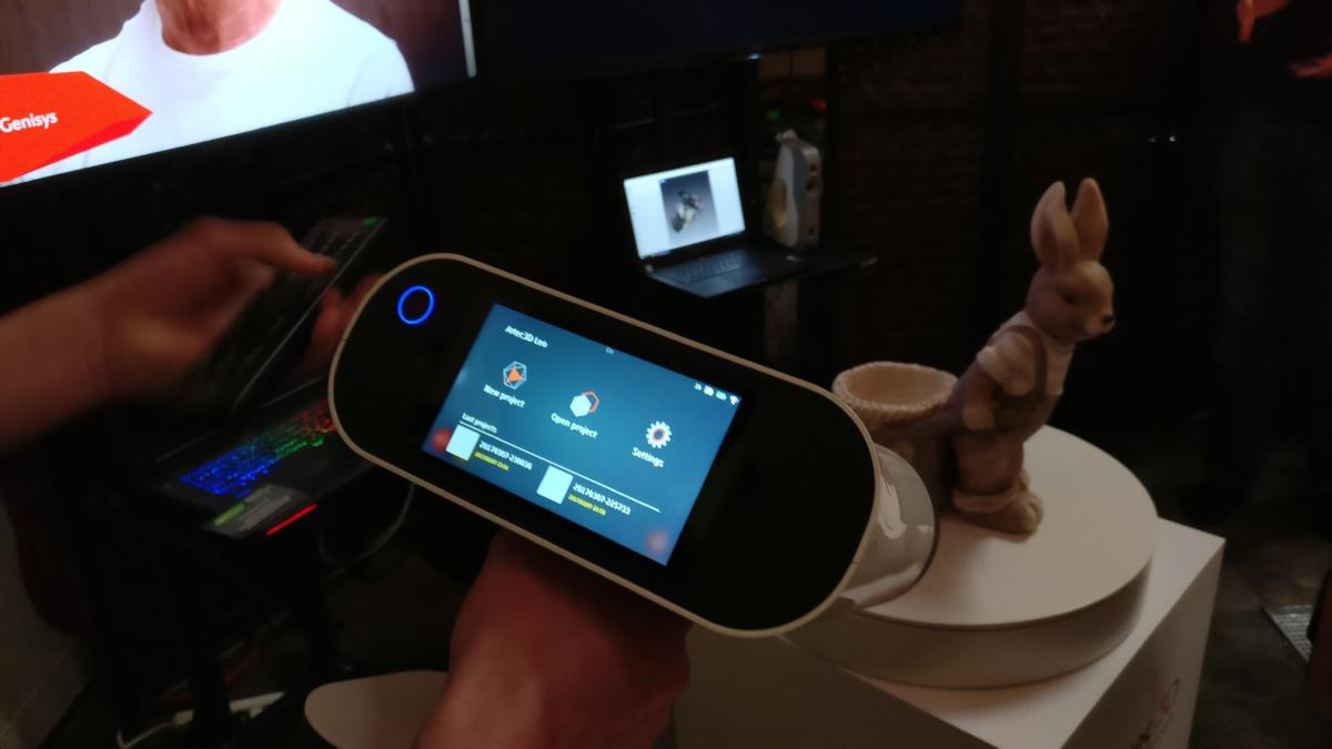 Artec Leo 3D scanner