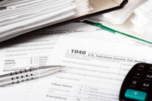 taxes thinkstock