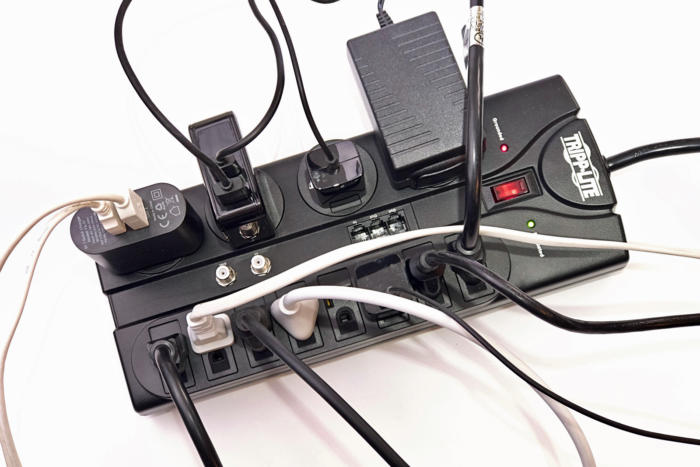 Tripp Lite TLP1208TELTV