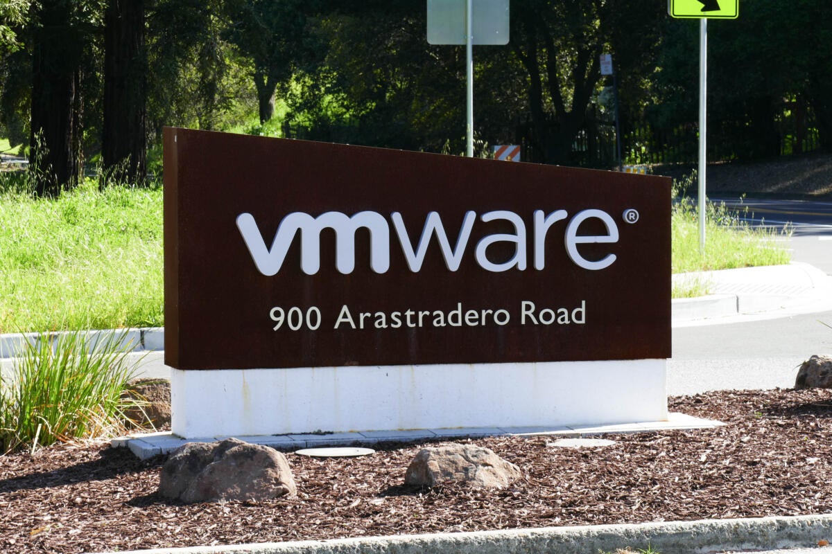 Image: UK agency launches inquiry into Broadcomâs $61B VMware buy