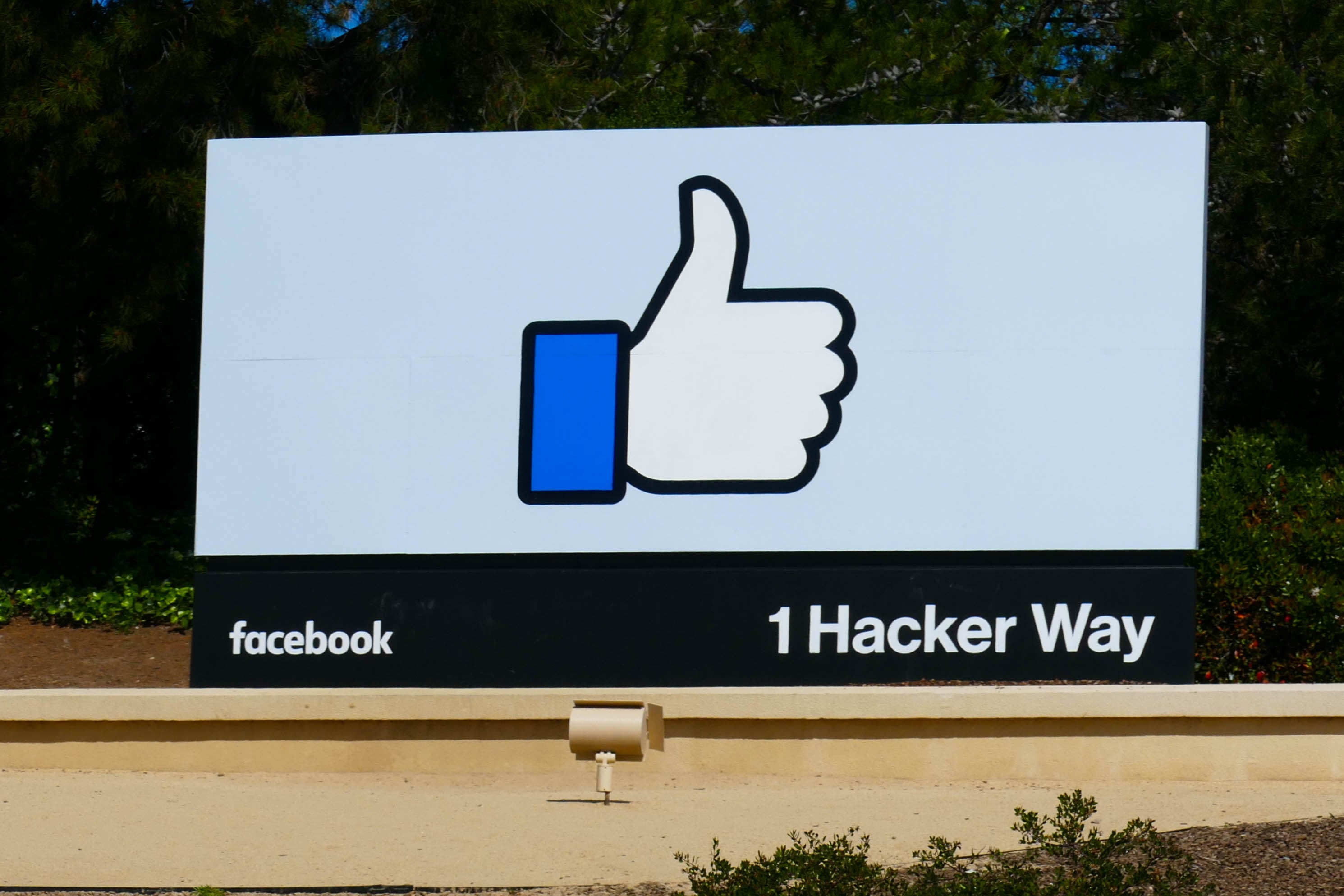 hit with maximum fine for breaking French privacy law
