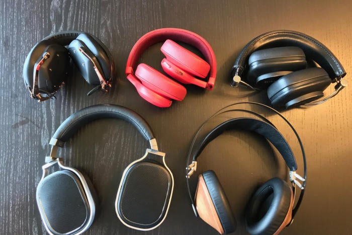 Different headphone compact sizes