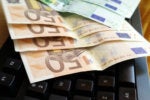 Unpatched vulnerability exposes Magento online shops to hacking