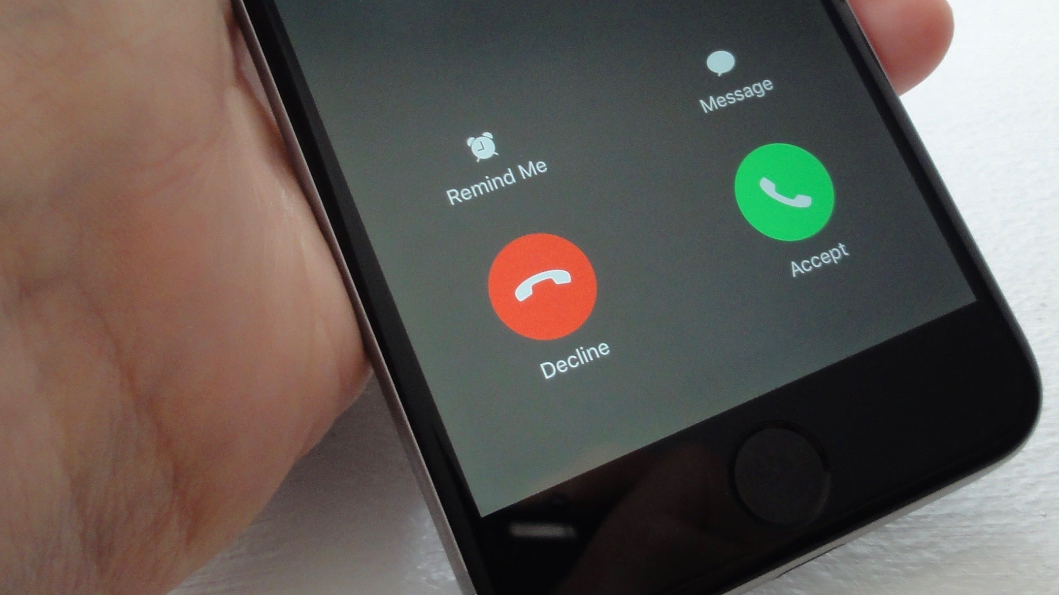 iphone 13 does not ring on incoming calls