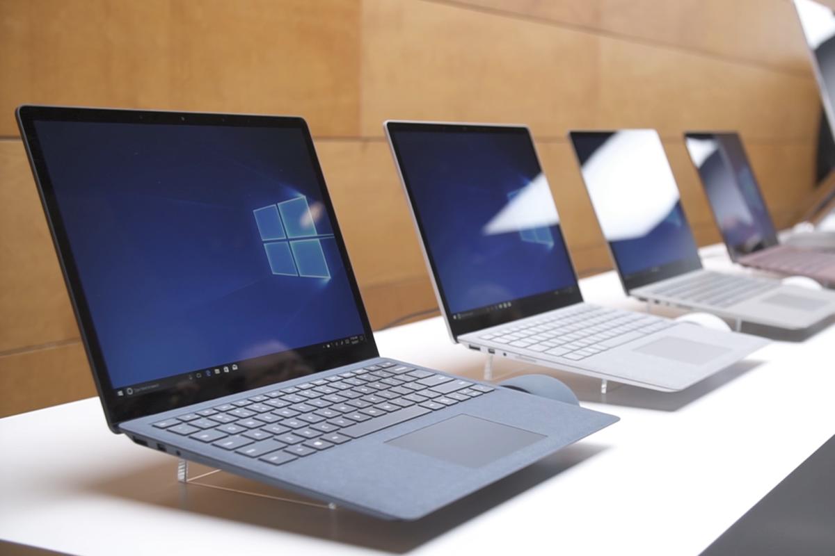 Download How does the Surface Laptop stack up to Apple's notebooks ...