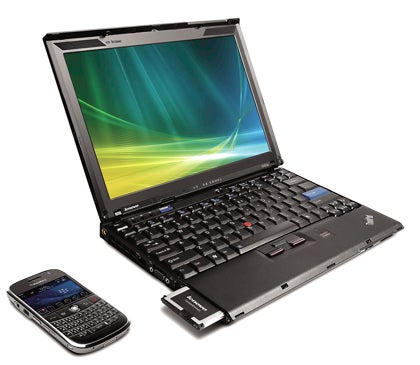 image of ThinkPad with Lenovo Constant Connect and BlackBerry Bold