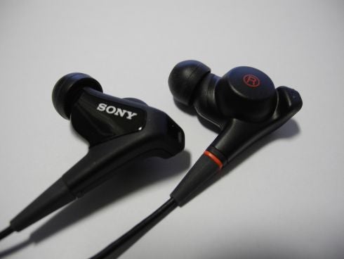 Sony_XBA-NC85D_2.jpg