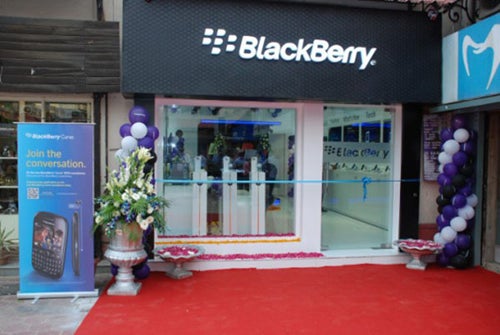 BlackBerryStore_3.jpg