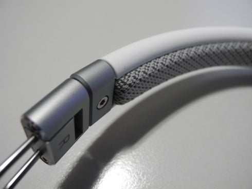 BW_P3Headphones_2.jpg