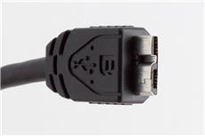 USB 3.0 plug