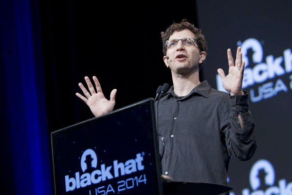 jeff_moss_black_hat_600_reu.gif