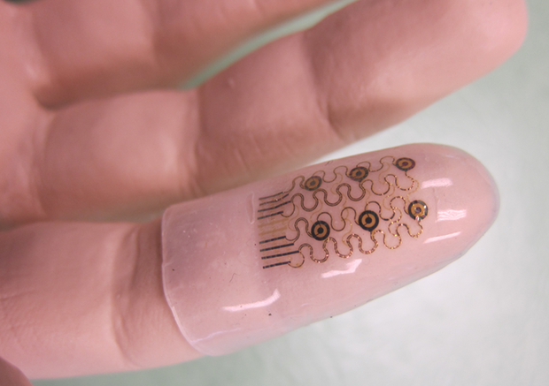 fingertip tube with sensors