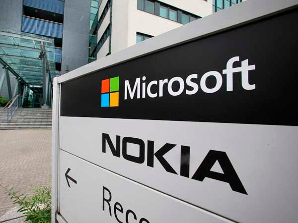 Microsoft Nokia sign