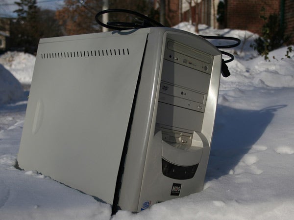 computer snow freezing frozen cold pc hardware