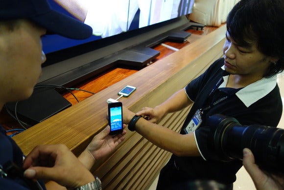 Foxconn wearable tech (1)