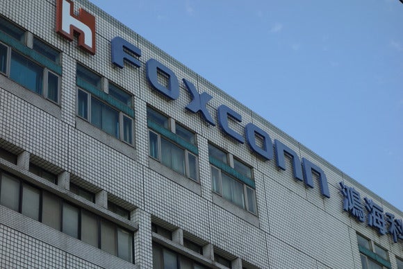 Foxconn mulls building TVs, display panels in Arizona | PCWorld